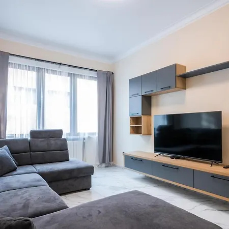 Marble Essence 2bd Retreat In Centre By Flat Mаnager Apartment